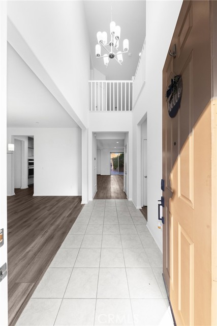 Detail Gallery Image 7 of 73 For 12906 Shorthorn, Corona,  CA 92880 - 6 Beds | 5 Baths