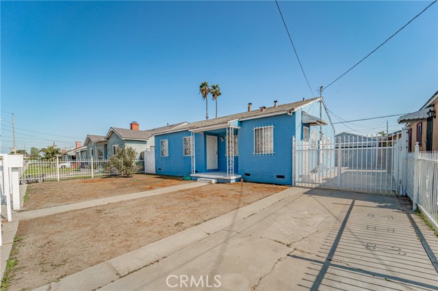 MLS# DW23073752