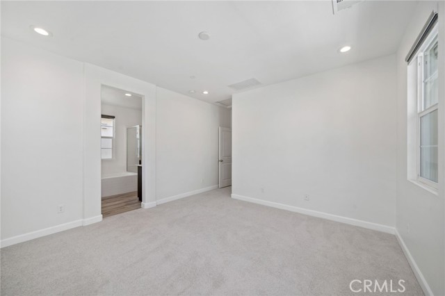 3908 Boulder Drive, Jurupa Valley CA: https://media.crmls.org/medias/1e3836d5-47ad-4ad7-8e45-7058c5d867db.jpg