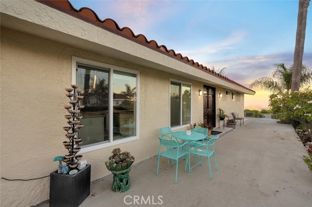 2165 W General Street, Rancho Palos Verdes CA: https://media.crmls.org/medias/1e38f9ba-460c-45ae-9a2a-3e1514f46656.jpg