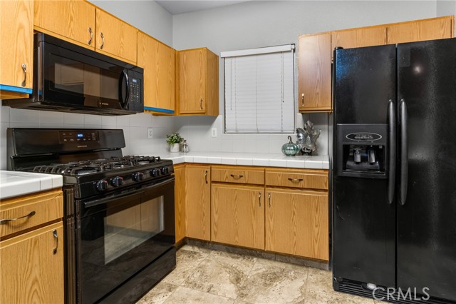 Detail Gallery Image 13 of 41 For 2037 Woodside Ct, Atwater,  CA 95301 - 4 Beds | 2 Baths