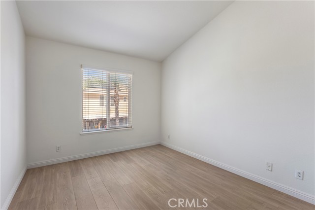 Image 39 of 61 For 12842 Clemson Drive