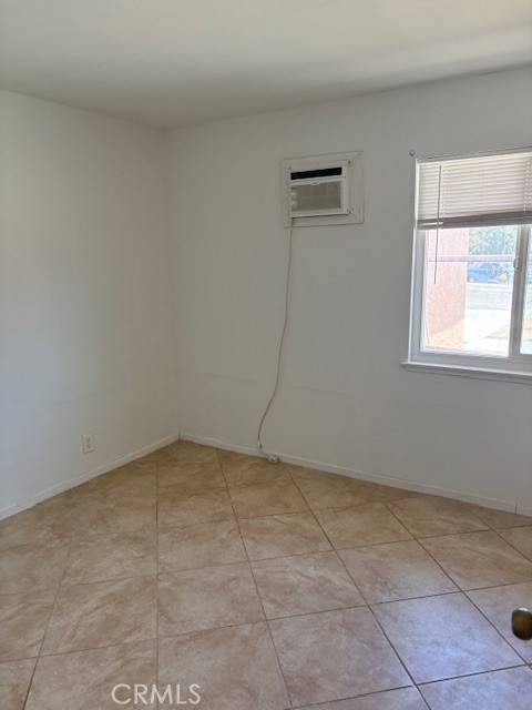Detail Gallery Image 15 of 16 For 36028 Dividing Line St, Yermo,  CA 93298 - 3 Beds | 1 Baths