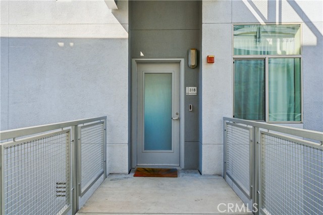 Detail Gallery Image 21 of 30 For 435 W Center Street Promenade, Anaheim,  CA 92805 - 2 Beds | 2 Baths