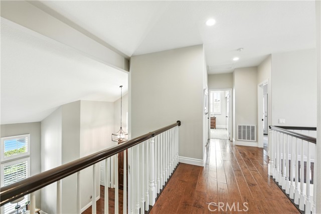 Detail Gallery Image 29 of 63 For 4304 Timberdale Rd, Moorpark,  CA 93021 - 4 Beds | 2/1 Baths