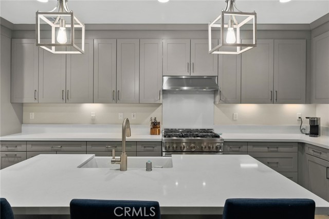 Detail Gallery Image 12 of 31 For 31014 Avenida Ramblas, Highland,  CA 92346 - 4 Beds | 3 Baths