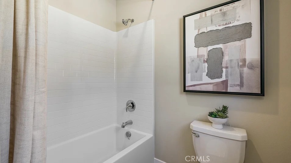 MLS #OC25268508 image #17