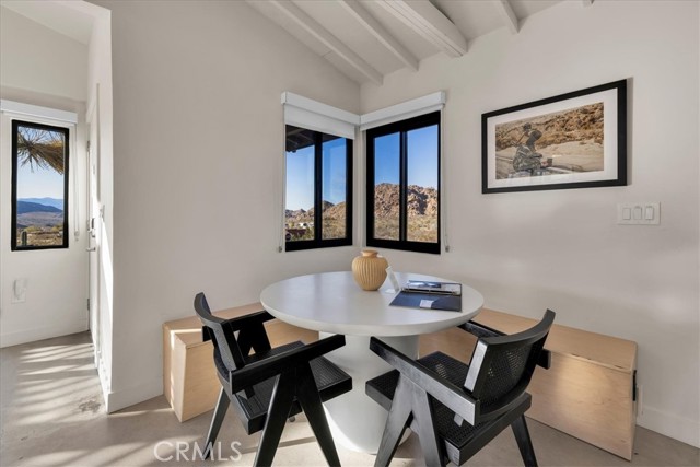 8729 Rock Haven Road, Joshua Tree CA: https://media.crmls.org/medias/1e3d3a23-1a82-4136-9bf5-1fff5947e4cc.jpg