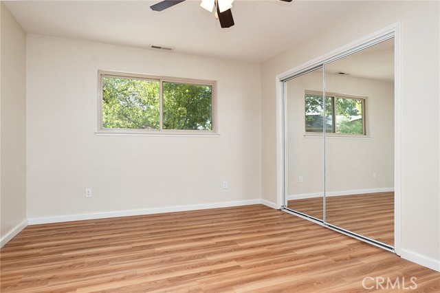 Detail Gallery Image 11 of 18 For 1154 Woodland Ter, Redding,  CA 96002 - 3 Beds | 2 Baths