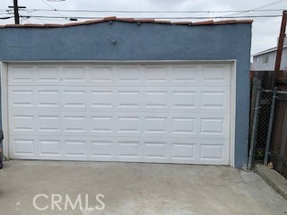 https://media.crmls.org/medias/1e3da8c8-a751-4a43-8083-c4c474342554.jpg?preset=X-Large