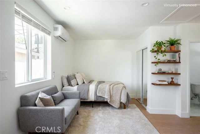 Detail Gallery Image 9 of 16 For 8961 Etiwanda Ave, Northridge,  CA 91325 - 3 Beds | 2 Baths