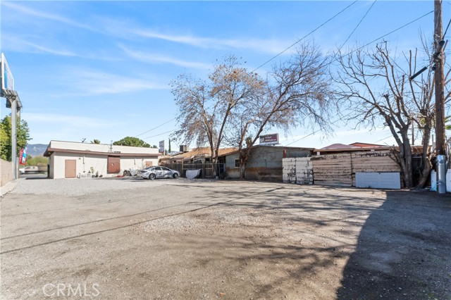 243 Baseline Street, San Bernardino, California 92410, ,Commercial Sale,For Sale,Baseline,IV25041846