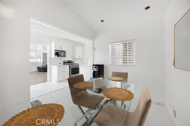 Detail Gallery Image 19 of 39 For 11325 Weber, Moreno Valley,  CA 92555 - 3 Beds | 2 Baths