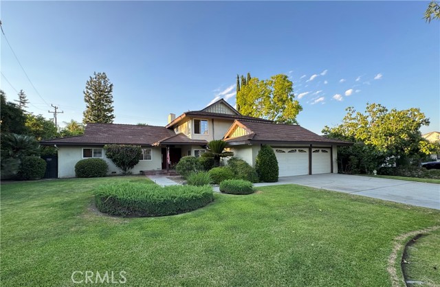 Detail Gallery Image 1 of 30 For 311 Sharon Rd, Arcadia,  CA 91007 - 5 Beds | 3 Baths