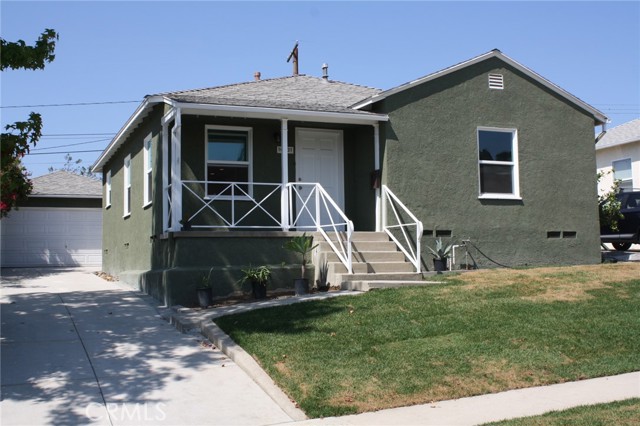 Detail Gallery Image 3 of 23 For 10731 Whitburn St, Culver City,  CA 90230 - 3 Beds | 1 Baths