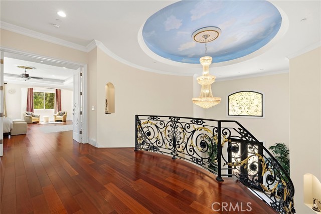 5092 Parkway Calabasas, Calabasas CA: https://media.crmls.org/medias/1e42dce8-6905-4f24-b248-7aa707ff4349.jpg