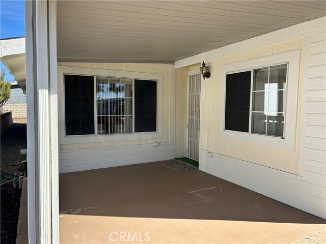 Detail Gallery Image 3 of 29 For 1526 Ailanthus Dr, Hemet,  CA 92545 - 3 Beds | 2 Baths