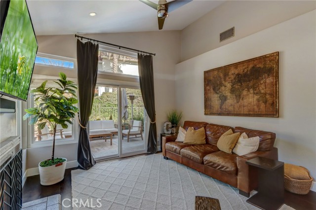 Detail Gallery Image 3 of 31 For 23 Optima, San Clemente,  CA 92672 - 2 Beds | 2 Baths