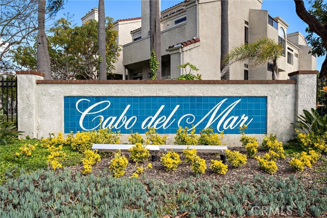 5145 Tortuga Drive, Huntington Beach CA: https://media.crmls.org/medias/1e45d739-d03d-4fb8-bdb6-9ef601f5aed0.jpg