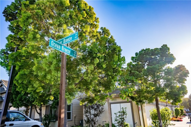 Detail Gallery Image 5 of 45 For 301 Harbor Breeze Dr., Port Hueneme,  CA 93041 - 3 Beds | 2/1 Baths