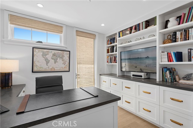 Detail Gallery Image 26 of 35 For 302 Orchid Ave, Corona Del Mar,  CA 92625 - 4 Beds | 4/1 Baths