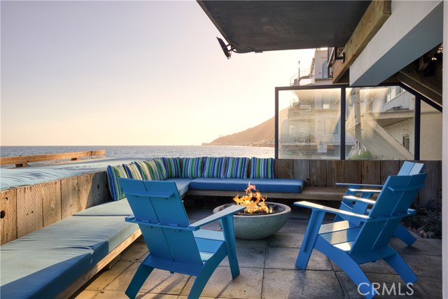 18980 Pacific Coast # 2, Malibu, California 90265, 4 Bedrooms Bedrooms, ,4 BathroomsBathrooms,Residential Lease,For Rent,18980 Pacific Coast # 2,CRSR23133928