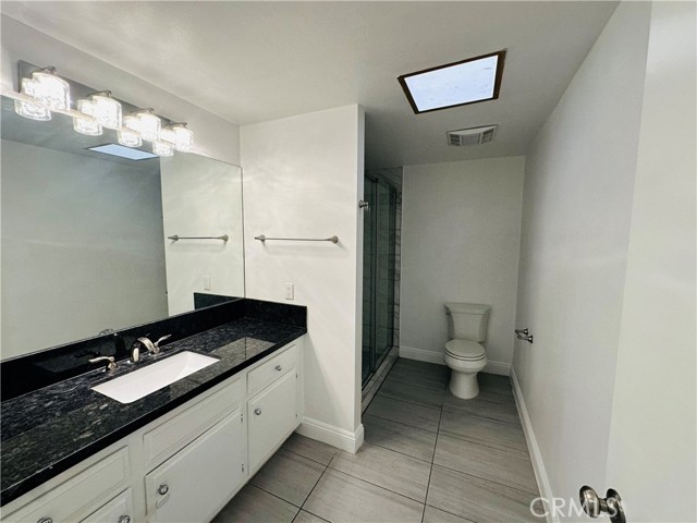 Detail Gallery Image 16 of 28 For 6238 1/2 Shoup Ave, Woodland Hills,  CA 91367 - 2 Beds | 2/1 Baths