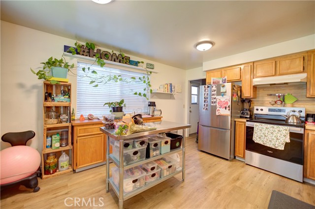 Image 3 of 34 For 866 Brighton Avenue