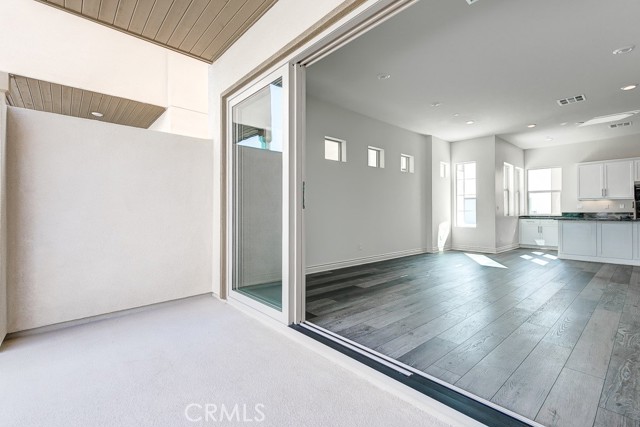 Detail Gallery Image 33 of 33 For 791 Benchmark, Irvine,  CA 92618 - 3 Beds | 3/1 Baths