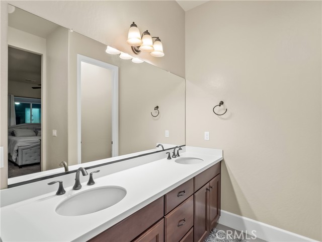 Detail Gallery Image 20 of 55 For 623 Forester Ln, Madera,  CA 93636 - 4 Beds | 3/1 Baths