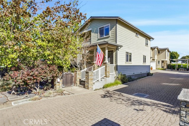 Detail Gallery Image 2 of 40 For 879 Islay, San Luis Obispo,  CA 93401 - 2 Beds | 2/1 Baths
