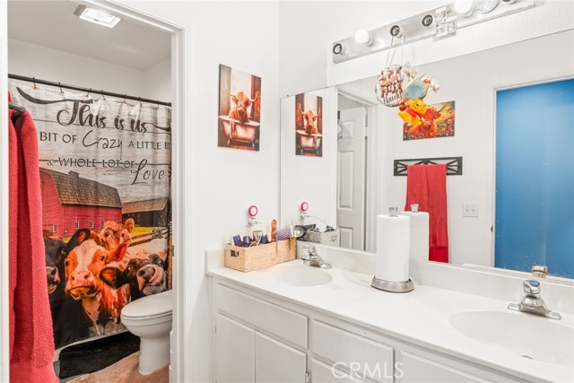 669 Liverpool Street, Hemet CA: https://media.crmls.org/medias/1e4a1244-62bd-4691-b6e8-0905a8fcef0e.jpg