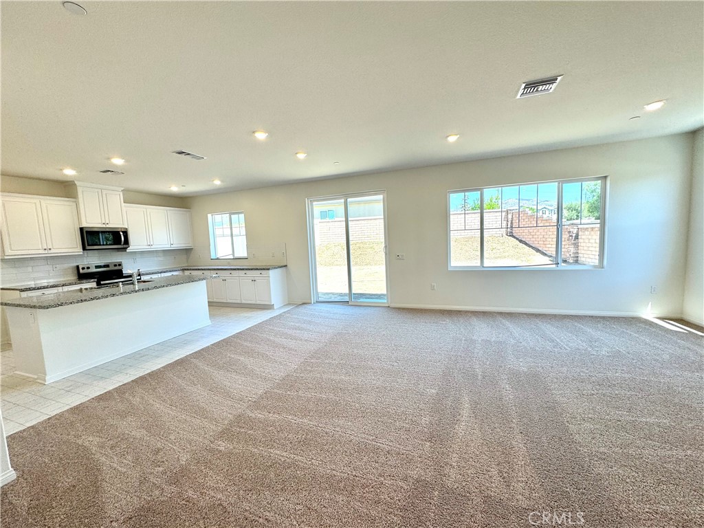 MLS #OC25166517 image #6