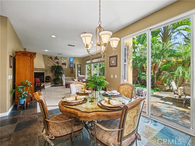 Detail Gallery Image 8 of 37 For 4696 Refugio Ct, Camarillo,  CA 93012 - 3 Beds | 2/1 Baths