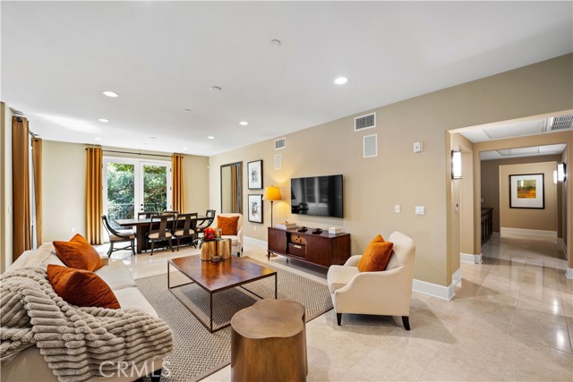 Detail Gallery Image 18 of 42 For 23500 Park Sorrento #D24,  Calabasas,  CA 91302 - 3 Beds | 3/1 Baths