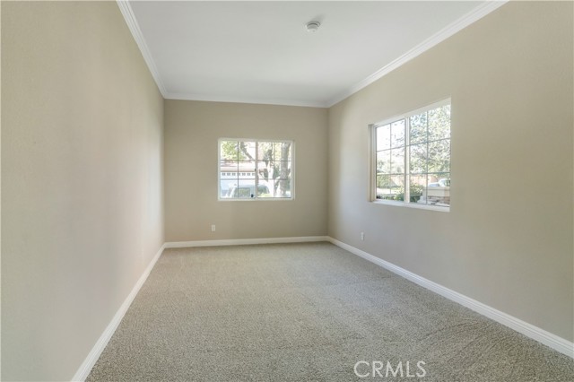 Detail Gallery Image 8 of 39 For 71 Villa Valtelena, Lake Elsinore,  CA 92532 - 5 Beds | 3 Baths