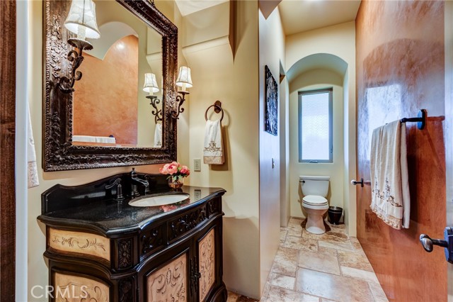 Detail Gallery Image 55 of 75 For 12260 Desert Rose Way, Oak Hills,  CA 92344 - 4 Beds | 4/1 Baths