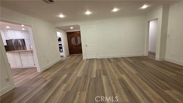 Detail Gallery Image 23 of 58 For 18224 Chatsworth, Porter Ranch,  CA 91326 - 5 Beds | 3 Baths