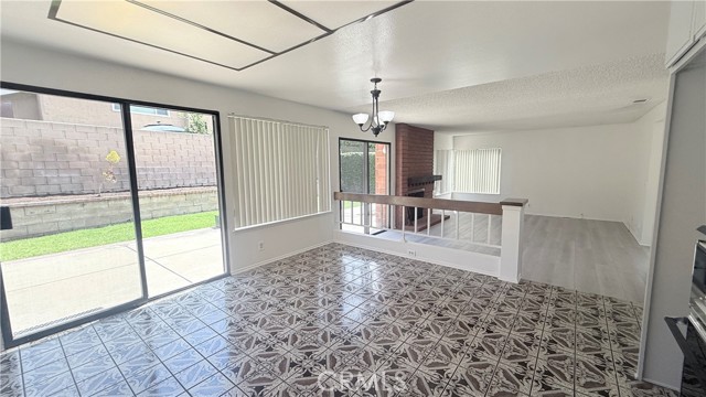Detail Gallery Image 11 of 63 For 46 Christamon, Irvine,  CA 92620 - 4 Beds | 2/1 Baths