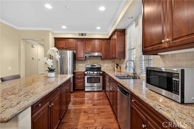 Detail Gallery Image 13 of 29 For 43 Long Meadow, Irvine,  CA 92620 - 2 Beds | 2 Baths