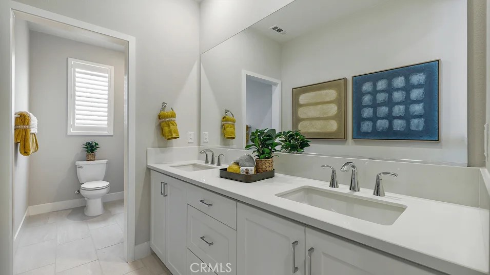 MLS #OC25222995 image #14