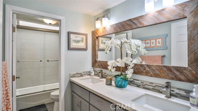 204 Calle Del Juego, San Clemente CA: https://media.crmls.org/medias/1e4ebd17-93d3-4395-9866-a0ace19f5545.jpg