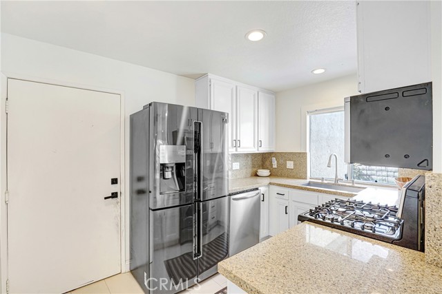 11621 Tampa Avenue, 194 photo 8