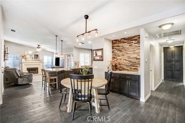 29032 Rolando, Lake Elsinore CA: https://media.crmls.org/medias/1e4fca5e-ed95-415c-89bd-b0987622fb64.jpg
