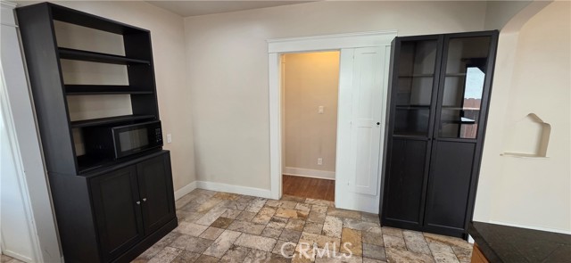 Detail Gallery Image 16 of 35 For 225 Saint Joseph Ave, Long Beach,  CA 90803 - 2 Beds | 1 Baths