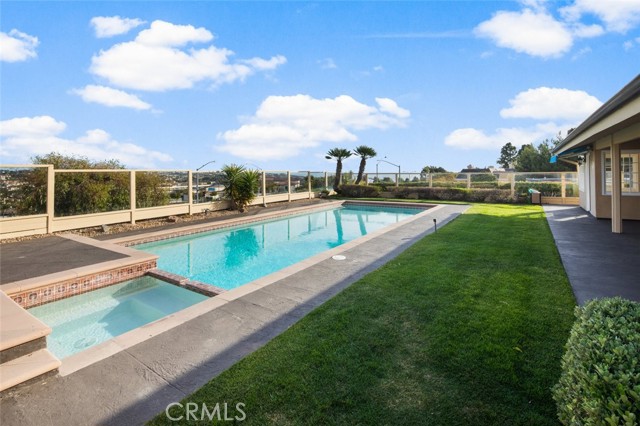 Detail Gallery Image 15 of 59 For 32582 Crete Rd, Dana Point,  CA 92629 - 3 Beds | 3/1 Baths