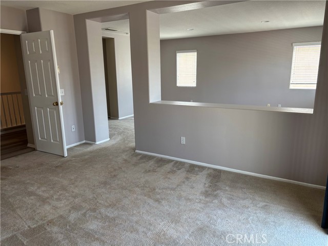 13847 Blue Ribbon Lane, Eastvale CA: https://media.crmls.org/medias/1e508cd5-5d43-454b-95c3-c9d4a1492cdc.jpg
