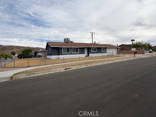 Detail Gallery Image 2 of 25 For 31060 Balsa, Barstow,  CA 92311 - 3 Beds | 2 Baths