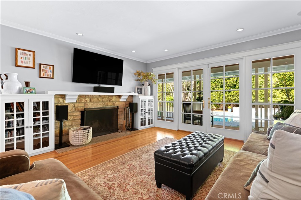 3584 Woodcliff RoadSherman Oaks img 6