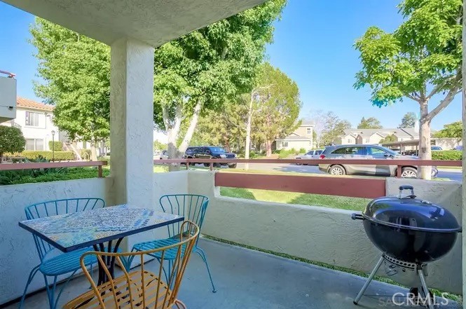 MLS #OC25258884 image #8